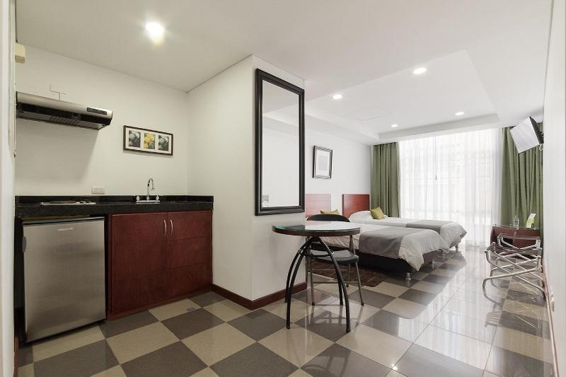 Ayenda 1043 Kafir 4*